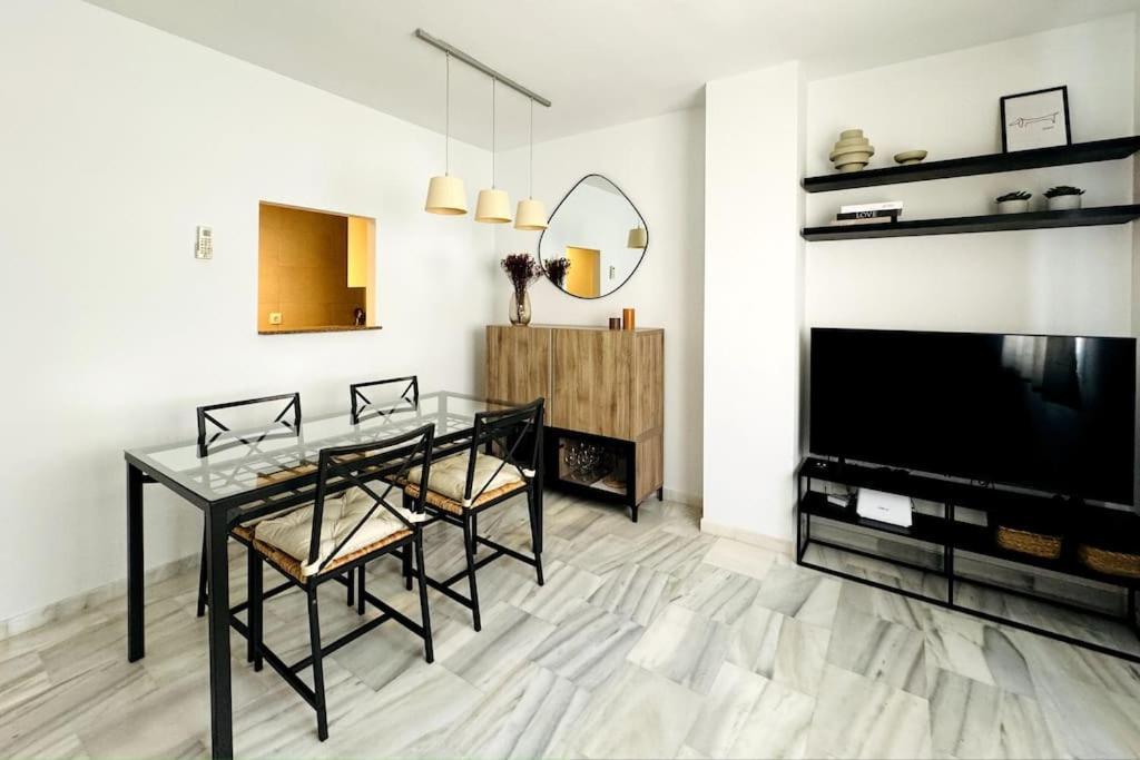 Behappy Salitre - Con Aparcamiento Apartment Málaga Exterior foto