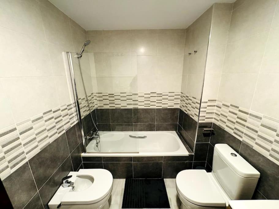 Behappy Salitre - Con Aparcamiento Apartment Málaga Exterior foto